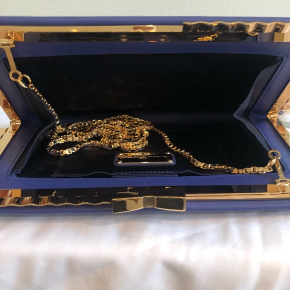 Ferragamo Kameron blue laser cut evening bag - Picture 8 of 13